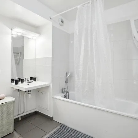 Apart-Chic-Les-Ulis With Balcon, Terrasse And Parking Les Ulis Buitenkant foto