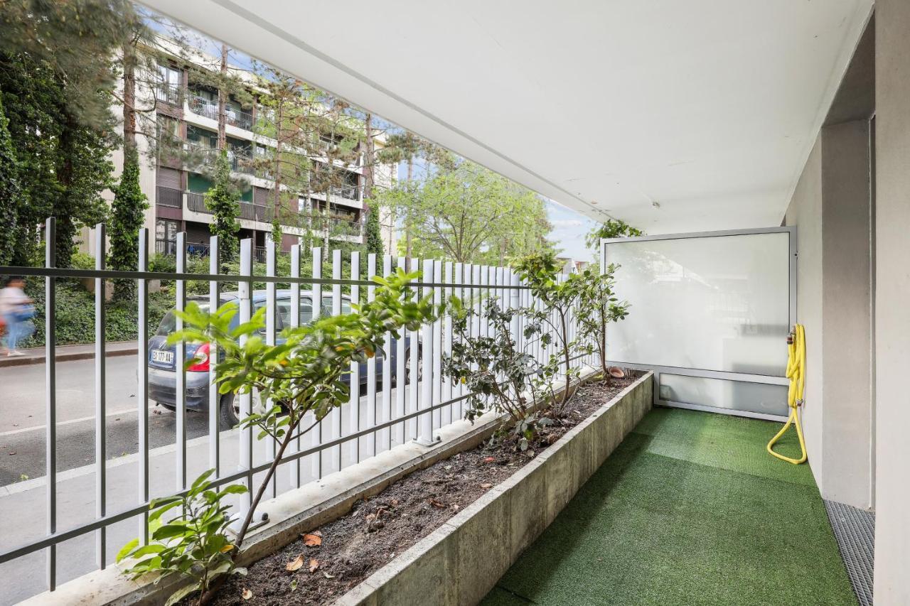 Apart-chic-les-ulis With Balcon, Terrasse And Parking